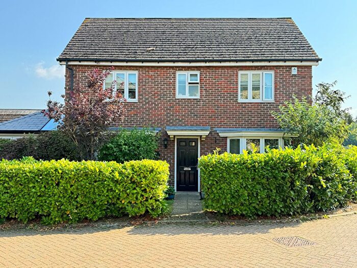 3 Bedroom End Of Terrace House For Sale In Ringstone, Duxford, Cambridge, CB22