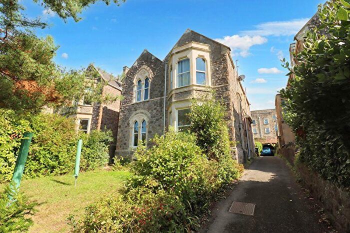 1 Bedroom Apartment To Rent In Bellevue Road, Clevedon, BS21