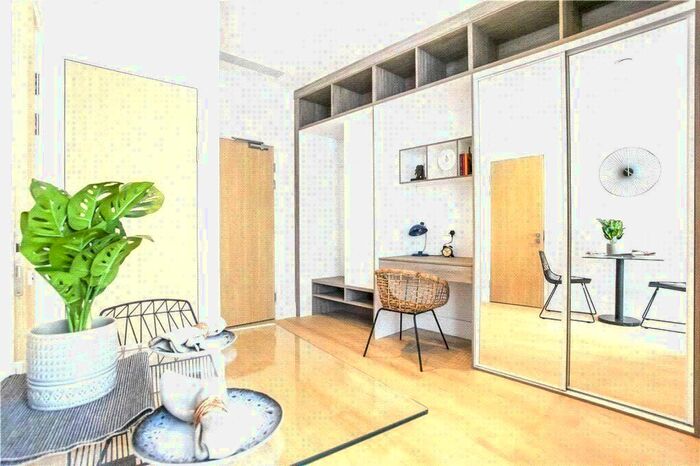 Studio To Rent In Station Road, Addlestone, Surrey, KT15