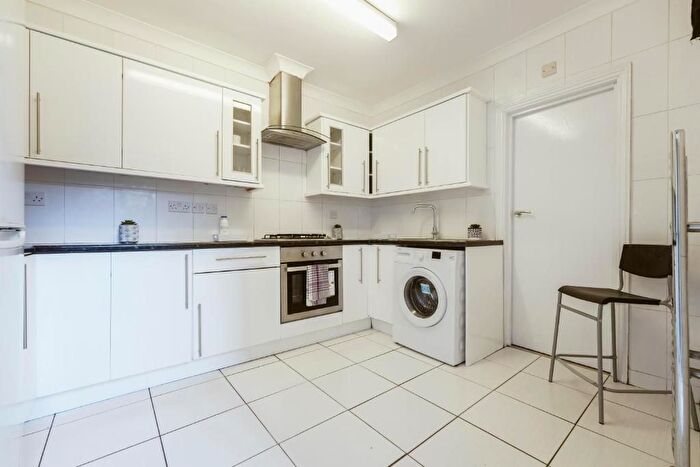 5 Bedroom Terraced House To Rent In Buxton Road, London, E15