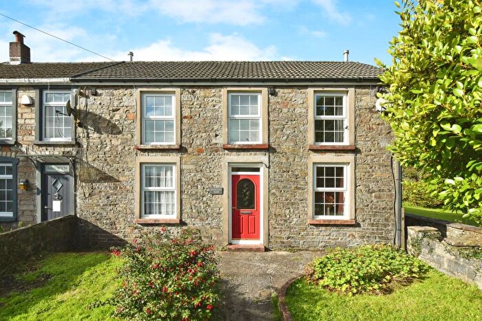 3 Bedroom Semi-Detached House For Sale In Mount Road, Rhigos, Aberdare, CF44