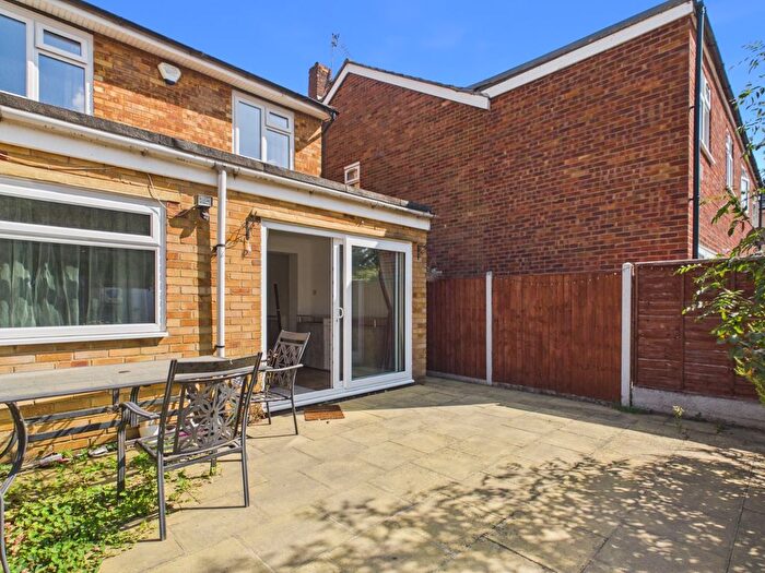 3 Bedroom Semi-detached House To Rent In Horton Road, Staines-Upon-Thames, Surrey, TW19