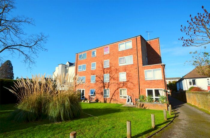 1 Bedroom Flat To Rent In Mulgrave Road, Sutton, SM2
