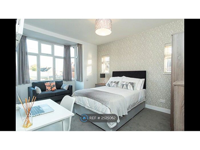 Studio To Rent In Douglas Road, Acocks Green, Birmingham, B27