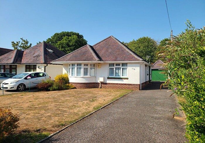 2 Bedroom Detached Bungalow For Sale In Testwood Lane, Totton, Southampton, SO40