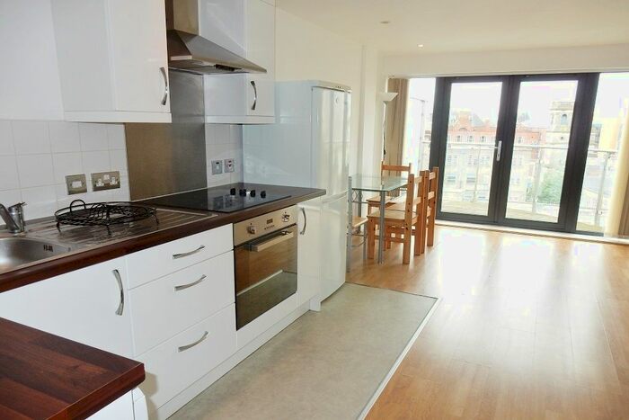 2 Bedroom Flat To Rent In Cymbeline House, Shakespeare Street, Nottingham, NG1