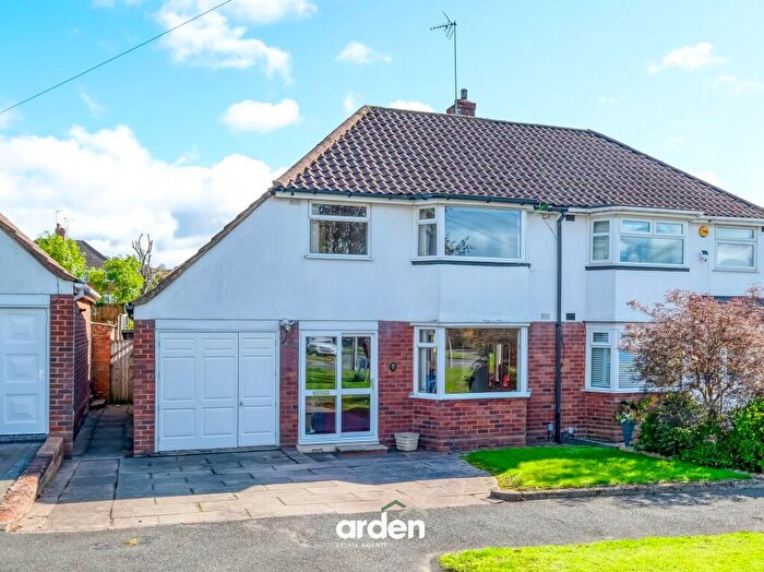 3 Bedroom Semi-Detached House For Sale In Leasowe Road, Rednal, B45