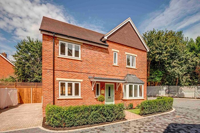 4 Bedroom Detached House For Sale In Jubilee Mews, Downley, HP13