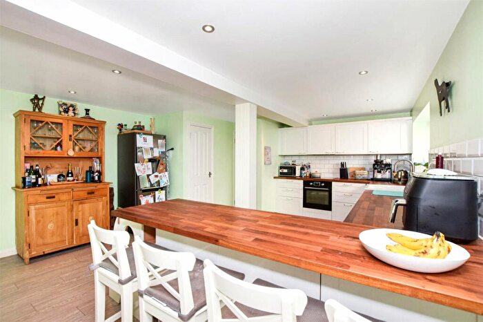 3 Bedroom Terraced House For Sale In High Street, Strathmiglo, Cupar, KY14