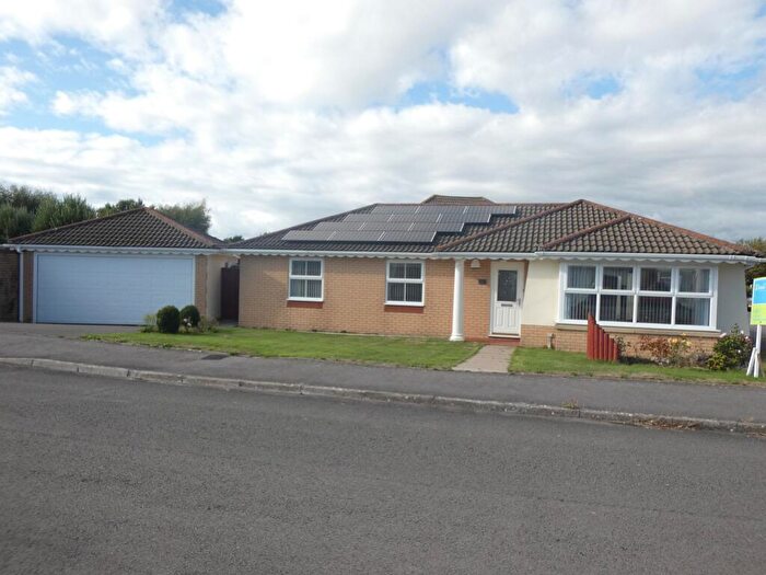 3 Bedroom Detached Bungalow For Sale In Cae Ganol, Porthcawl, Bridgend., CF36