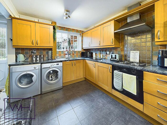 3 Bedroom Terraced House For Sale In Stonehill Rise, Scawthorpe, Doncaster, DN5
