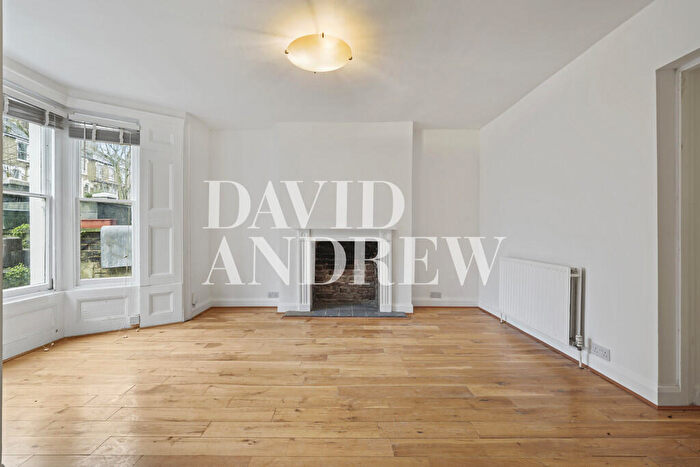 1 Bedroom Apartment To Rent In Hanley Road, N4