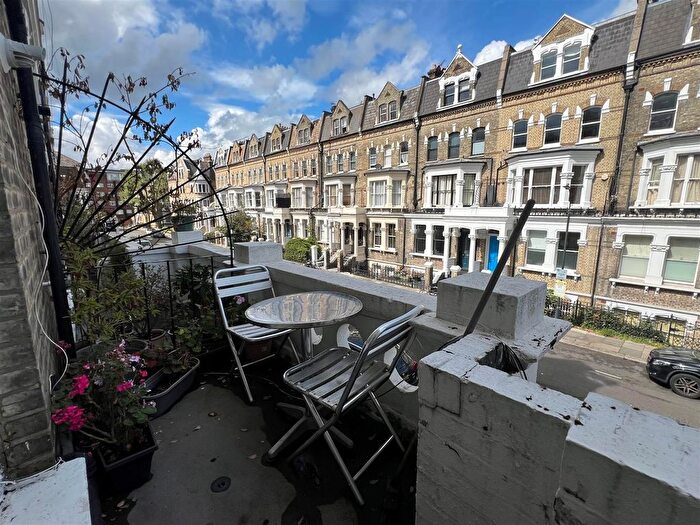 1 Bedroom Flat To Rent In Gwendwr Road, West Kensington, W14