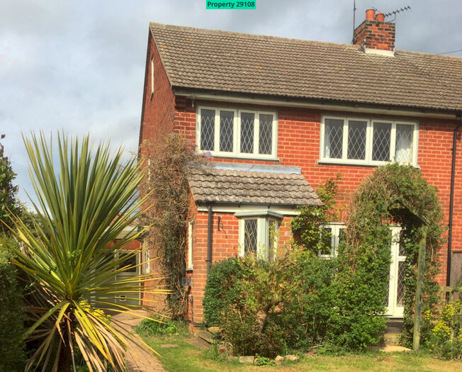 3 Bedroom Semi-Detached House To Rent In Caunton, Newark, NG23
