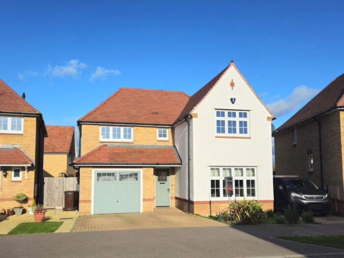 4 Bedroom Detached House For Sale In Great Threads, Staplehurst, Tonbridge, TN12