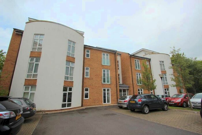 2 Bedroom Flat For Sale In Westbeck House, Darlington, DL3