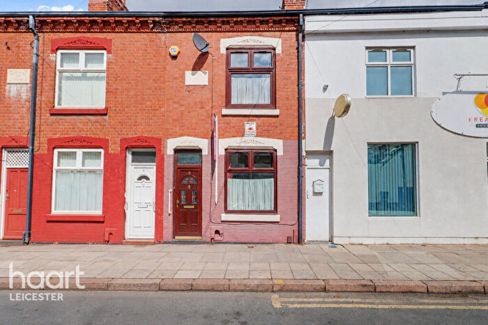 3 Bedroom Terraced House For Sale In Westbourne Street, Leicester, LE4