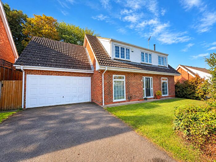 4 Bedroom Detached House For Sale In Brittons Drive, Off Billing Lane, Northampton, NN3