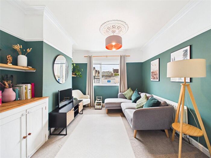 3 Bedroom Terraced House For Sale In Elmdale Road, Bristol, BS3