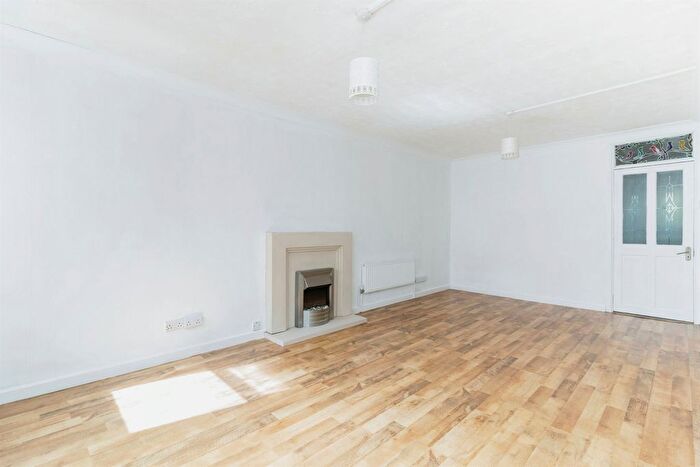 2 Bedroom Semi-Detached Bungalow For Sale In Valletort Park, Brixham, TQ5