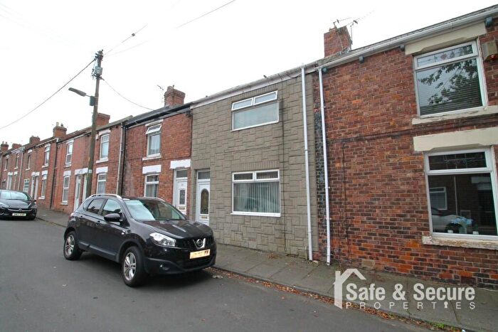 3 Bedroom Terraced House For Sale In Chester Street, Grasswell, Houghton-le-spring, DH4