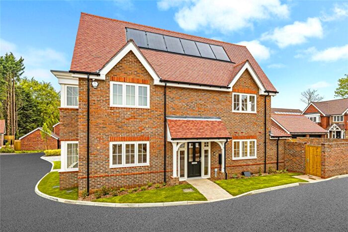 3 Bedroom Semi-Detached House To Rent In Walnut Tree Gardens, West Horsley, Leatherhead, KT24