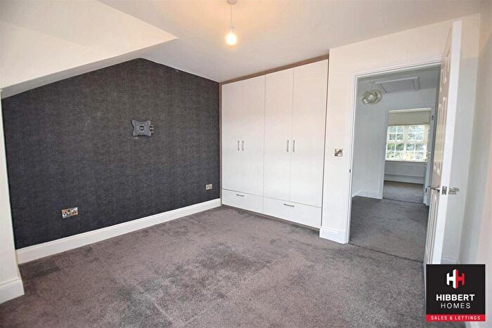 5 Bedroom Semi-Detached House To Rent In Hazelmere Gardens, Sale, M33