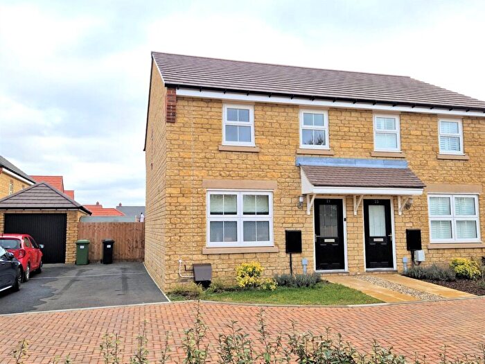 3 Bedroom House To Rent In Franklin Furrows, Stanford In The Vale, Faringdon, SN7