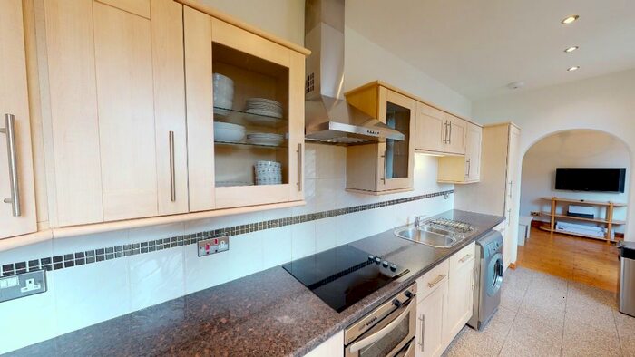 2 Bedroom Flat To Rent In Erskine Street, Kittybrewster, Aberdeen, AB24