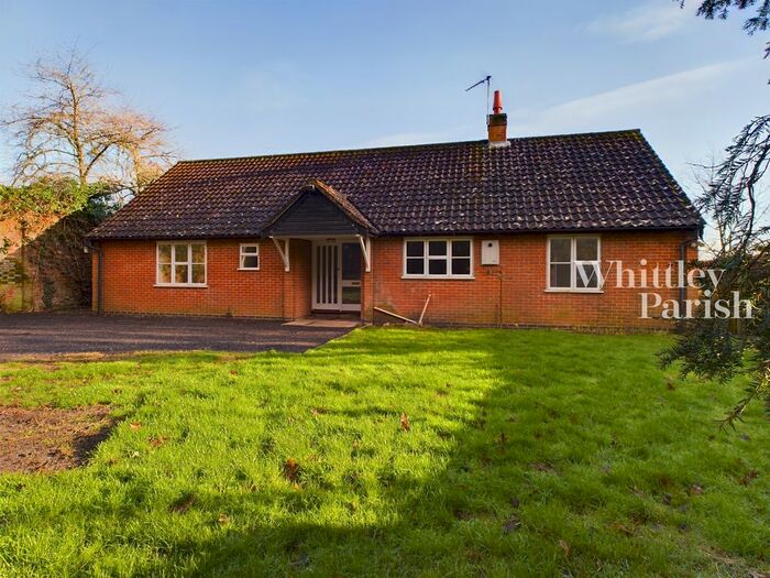 3 Bedroom Detached Bungalow To Rent In Hall Lane, Diss, IP22