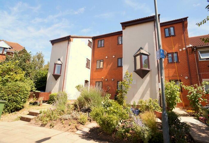 1 Bedroom Apartment To Rent In B Goldfinch Road, London, SE28