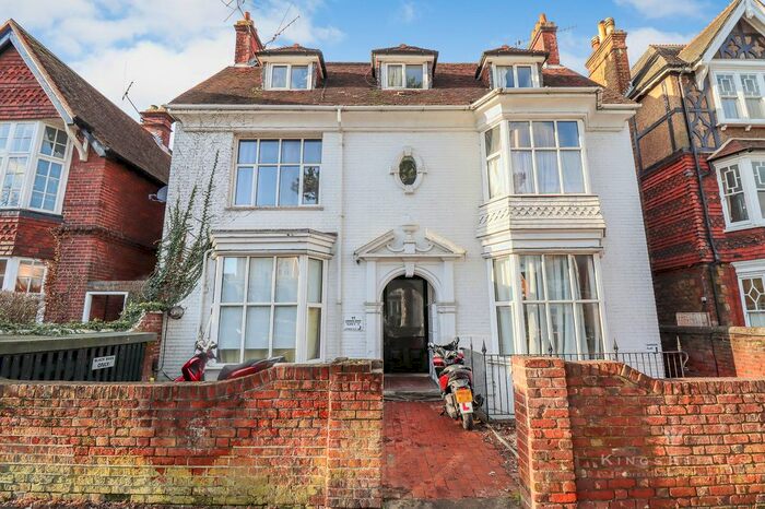 1 Bedroom Flat To Rent In London Road, Guildford, GU1