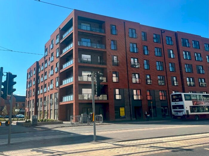 3 Bedroom Flat To Rent In Ocean Drive, The Shore, Edinburgh, EH6