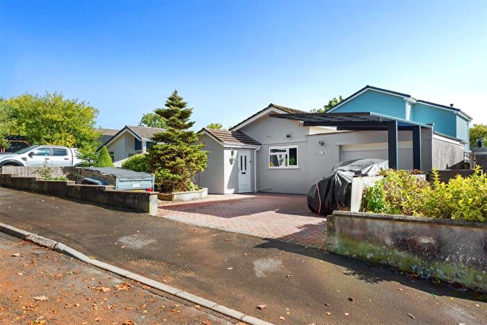 3 Bedroom Bungalow For Sale In St Johns Road, Millbrook, PL10
