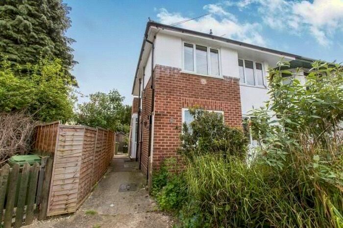 2 Bedroom Flat To Rent In St. Georges Drive, Cheltenham, Gloucestershire, GL51