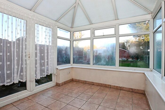 2 Bedroom End Of Terrace House For Sale In Richmond Avenue, Peterborough, PE4