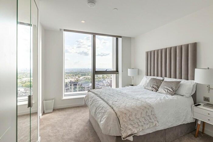 2 Bedroom Flat To Rent In South Bank, London, SE1