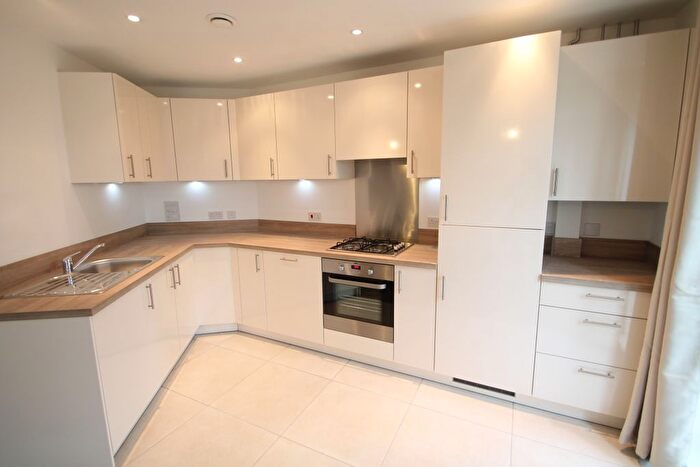 2 Bedroom Flat To Rent In Wrights Court, Bromley, BR2