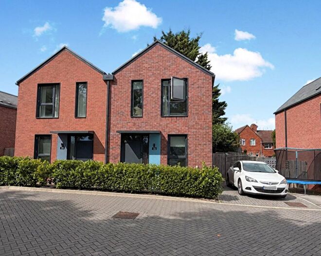3 Bedroom Semi Detached House For Sale In Seaton Crescent, BS4