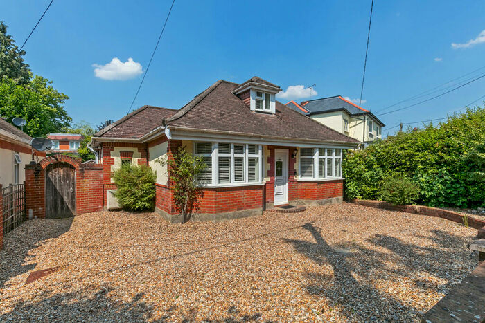2 Bedroom Detached Bungalow To Rent In Finches Lane, Twyford, Winchester, SO21