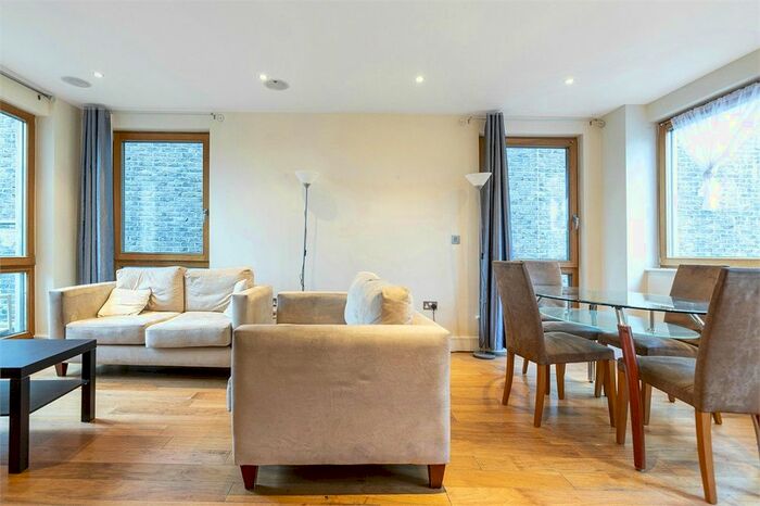 2 Bedroom Flat To Rent In Upper Richmond Road, London, SW15