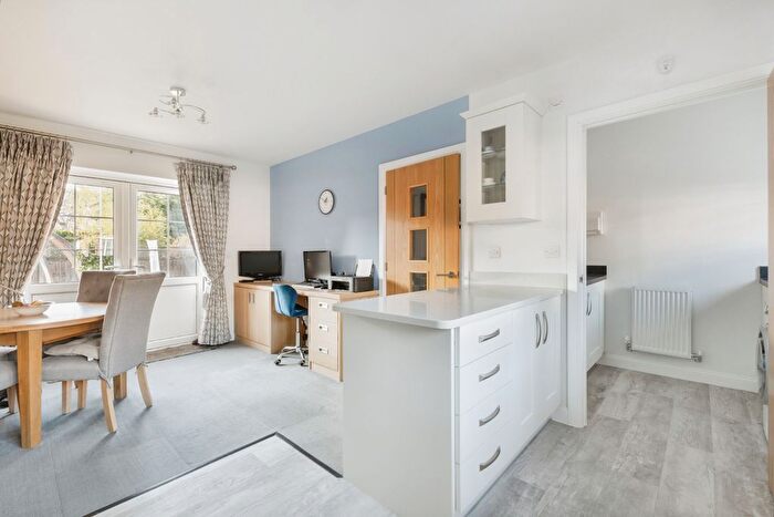 2 Bedroom Bungalow For Sale In Sutton Drive, Wymondham, Norfolk, NR18