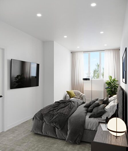 4 Bedroom Flat To Rent In Southmead Road, Bristol, BS34