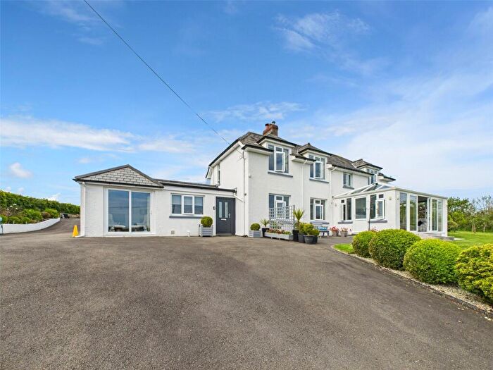 5 Bedroom Detached House For Sale In Holsworthy, Devon, EX22