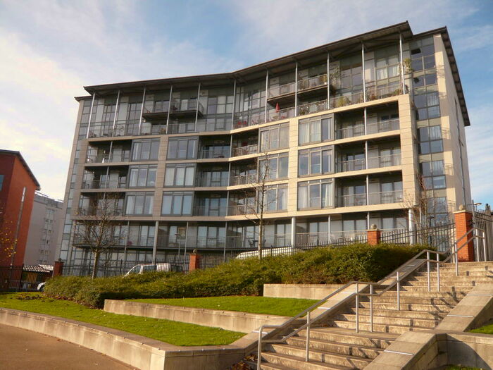 2 Bedroom Apartment To Rent In Longleat Avenue, B15