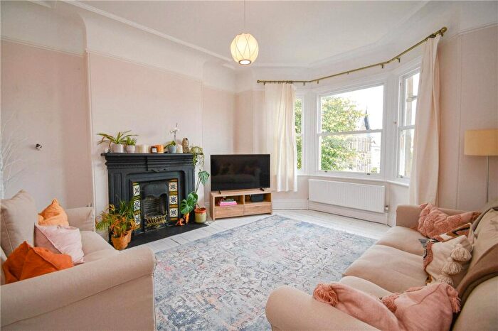 3 Bedroom Flat For Sale In Hilbre Road, West Kirby, Wirral, CH48
