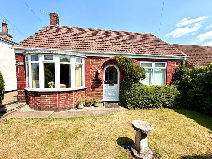 2 Bedroom Detached Bungalow For Sale In Rotherham Road, Barnsley, S71