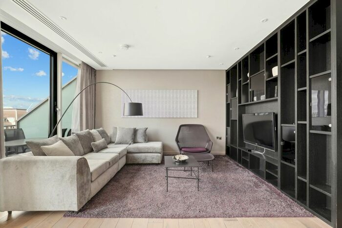 2 Bedroom Flat To Rent In Wardour Street, London, W1D