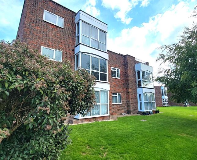 1 Bedroom Flat For Sale In (A) Maple House The Strand, Goring-By-Sea, Worthing, BN12