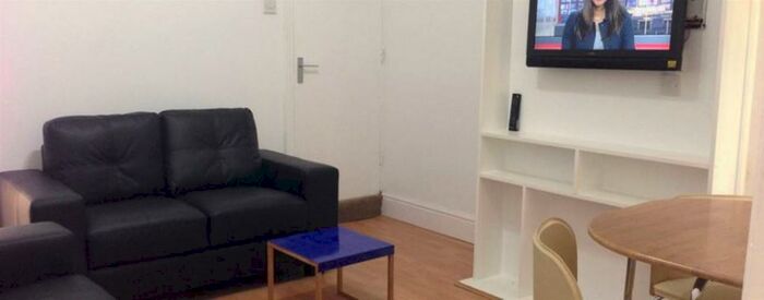 6 Bedroom Detached House To Rent In Teignmouth Road, Selly Oak, Birmingham, B29